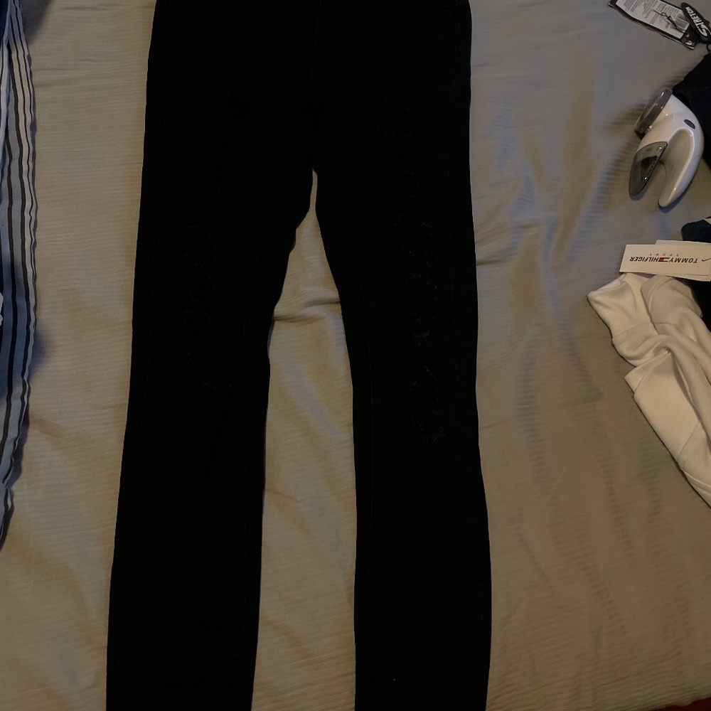 Black Ripped High Rise Levis Jeans